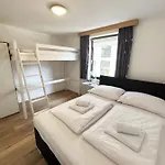Zachary- 2 Bedroom -austrian Alpine Getaways Apartment