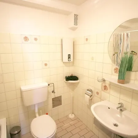 Apartment Zachary- 2 Bedroom -austrian Alpine Getaways