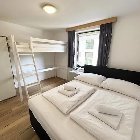 Zachary- 2 Bedroom -austrian Alpine Getaways Appartement