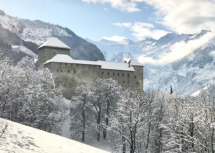 Апартаменты Zachary- 2 Bedroom -austrian Alpine Getaways