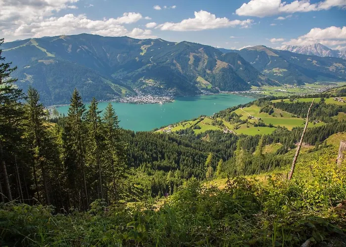 Апартаменты Zachary- 2 Bedroom -austrian Alpine Getaways *