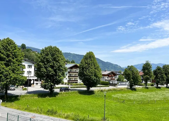 Zachary- 2 Bedroom -austrian Alpine Getaways